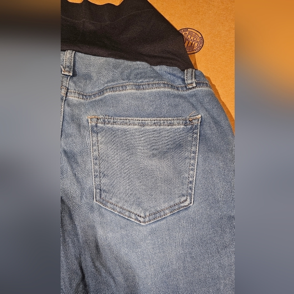 Sonoma Light Blue Maternity (10) Distressed Boyfriend Jeans - Picture 4 of 5